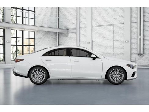 New 2026 Mercedes-Benz CLA 250 4MATIC image 2