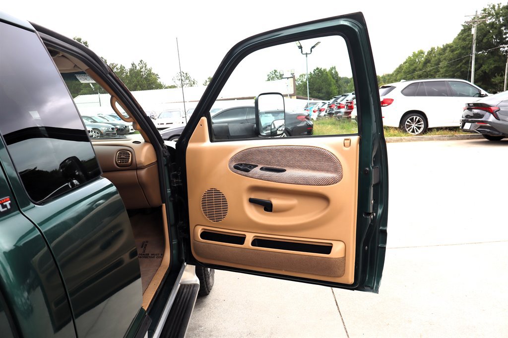 Used 2000 Dodge Ram 2500 Truck 2WD Quad Cab image 38
