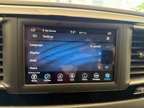 Used 2020 Chrysler Pacifica Touring w/ S Appearance Package image 30