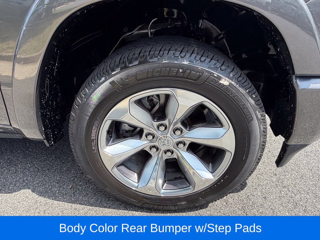 Certified 2022 RAM 1500 Limited RWD image 17