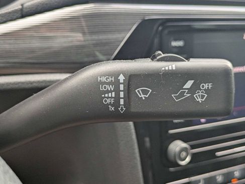 Used 2020 Volkswagen Passat 2.0T R-Line FWD image 30