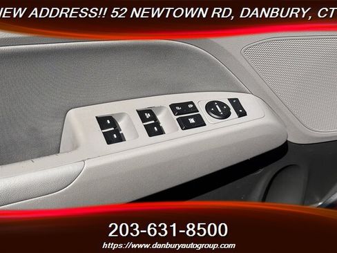 Used 2020 Hyundai Elantra Value Edition w/ Winter Weather Package FWD image 10