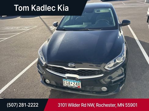 Certified 2019 Kia Forte LXS image 1