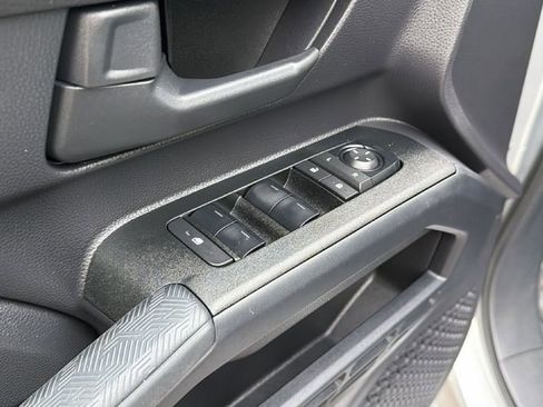 Used 2025 Toyota 4Runner SR5 RWD image 15