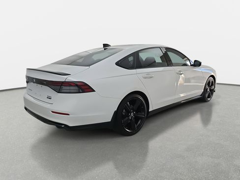 Certified 2024 Honda Accord Sport image 5