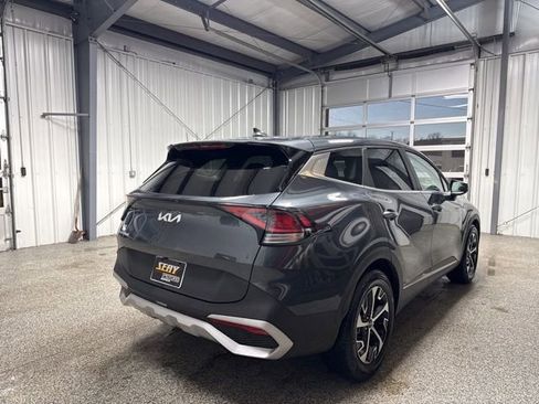 Used 2024 Kia Sportage EX image 21