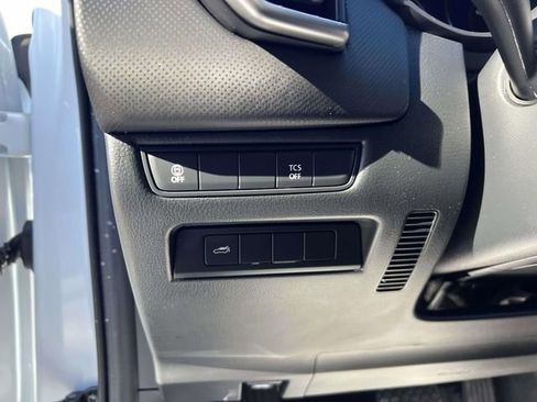 Certified 2025 MAZDA CX-50 AWD 2.5 S w/ Preferred Package image 19