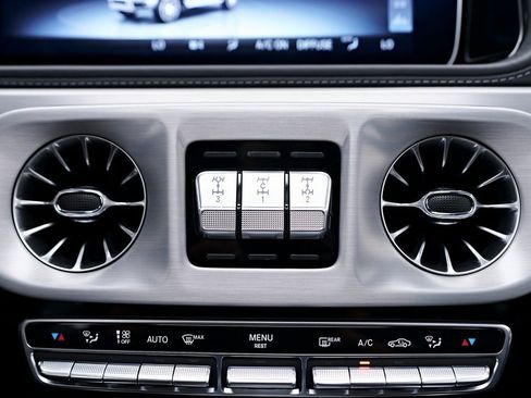 Used 2024 Mercedes-Benz G 63 AMG 4MATIC image 84