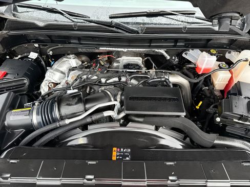 Used 2025 GMC Sierra 2500 Denali w/ Denali Reserve Package AWD/4WD image 18