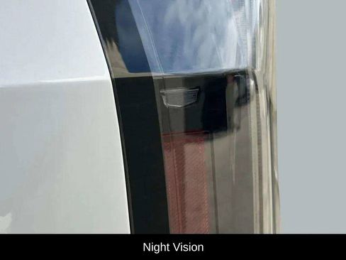 Used 2025 Cadillac Escalade Sport Platinum w/ LPO, ONYX Package image 36