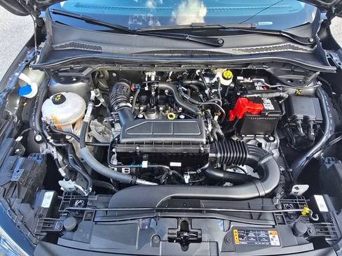 Used 2024 Ford Escape Active w/ Tech Pack #1 AWD/4WD image 34