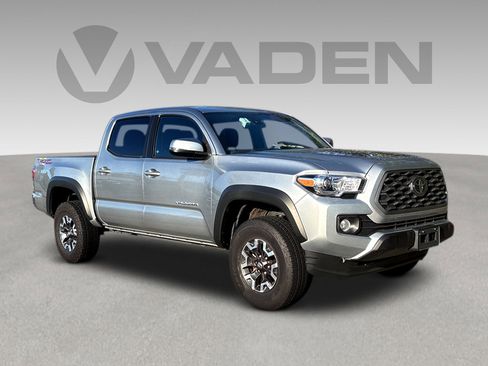 Used 2023 Toyota Tacoma TRD Off-Road image 1