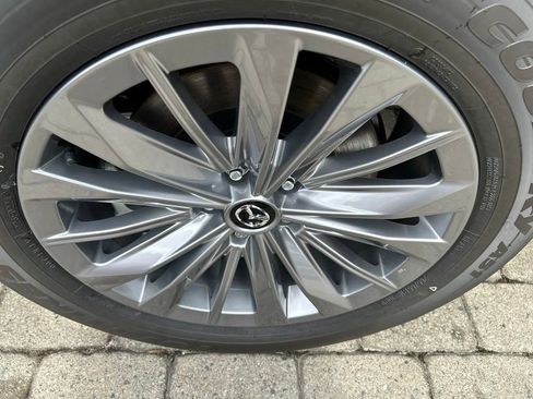 New 2024 MAZDA CX-90 Plug-In Hybrid w/ Preferred image 41