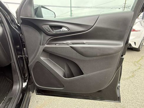 Used 2019 Chevrolet Equinox LT image 25