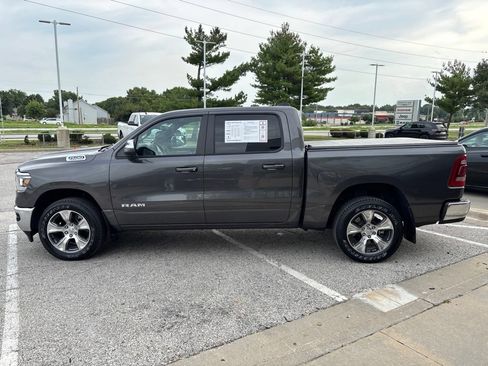 Used 2024 RAM 1500 Laramie AWD/4WD image 5