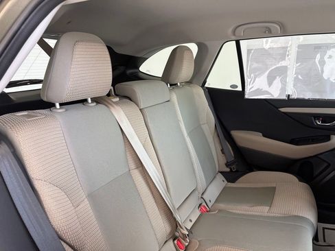 Used 2025 Subaru Outback Premium AWD/4WD image 33