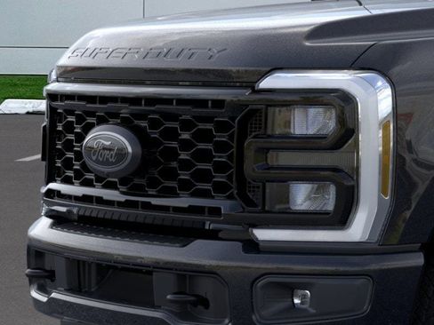 New 2026 Ford F250 XLT w/ XLT Premium Package image 17