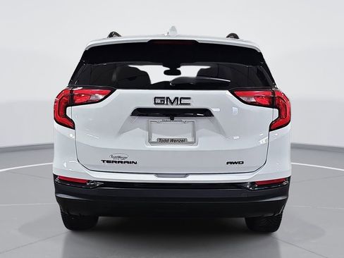 Used 2020 GMC Terrain SLE w/ Elevation Edition image 5