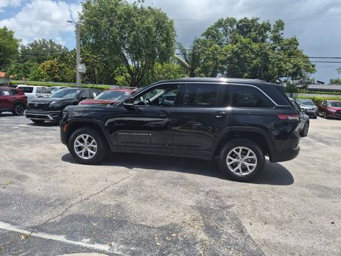 Used 2022 Jeep Grand Cherokee Limited AWD/4WD image 8