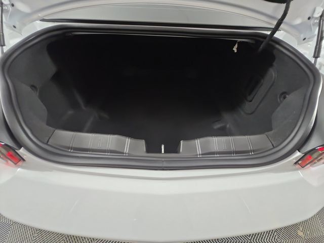 Used 2022 Chevrolet Camaro ZL1 RWD image 12