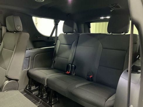 New 2026 Chevrolet Suburban LS AWD/4WD image 24