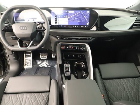 New 2026 Audi SQ5 Premium Plus AWD/4WD image 18