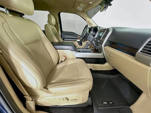 Used 2016 Ford F150 Lariat w/ Equipment Group 501A Mid image 28