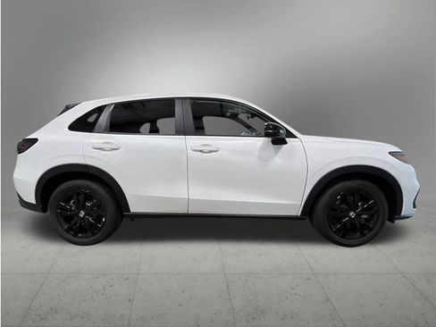 New 2027 Honda HR-V Sport image 8