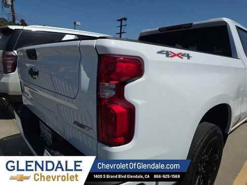 Used 2023 Chevrolet Silverado 1500 RST w/ Protection Package AWD/4WD image 5