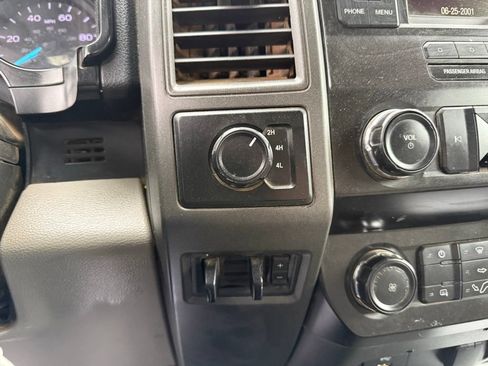 Used 2019 Ford F250 XL w/ Power Equipment Group AWD/4WD image 24