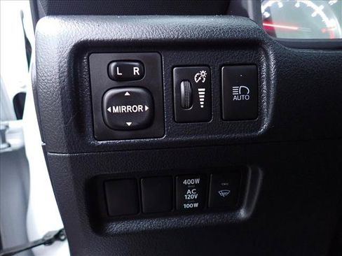 Used 2024 Toyota 4Runner TRD Off-Road Premium w/ Moonroof Package AWD/4WD image 16