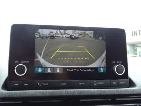 Used 2025 Honda Civic Sport image 29