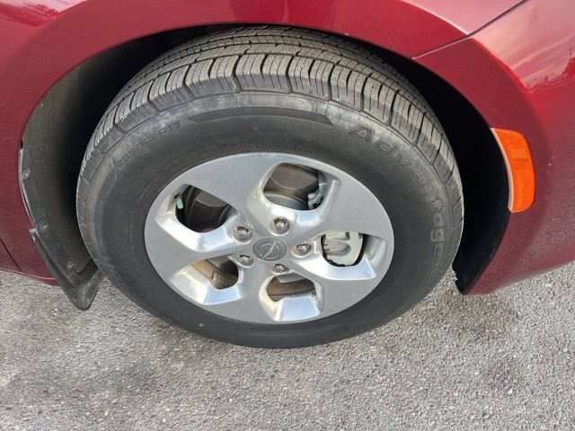 Used 2019 Chrysler Pacifica Touring-L FWD image 20