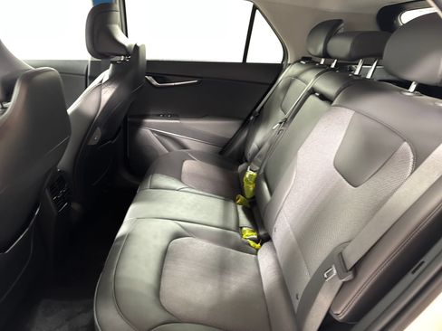 New 2026 Kia Niro Wind w/ Wind Preserve Package FWD image 5