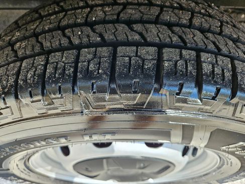 Used 2017 Ford Transit 350 XL image 33