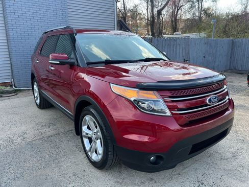 Used 2013 Ford Explorer Limited image 3