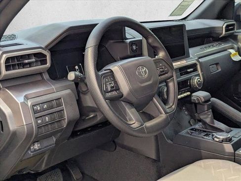 Used 2025 Toyota Tacoma SR5 image 3