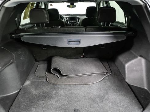 Used 2022 Chevrolet Equinox LS FWD image 27