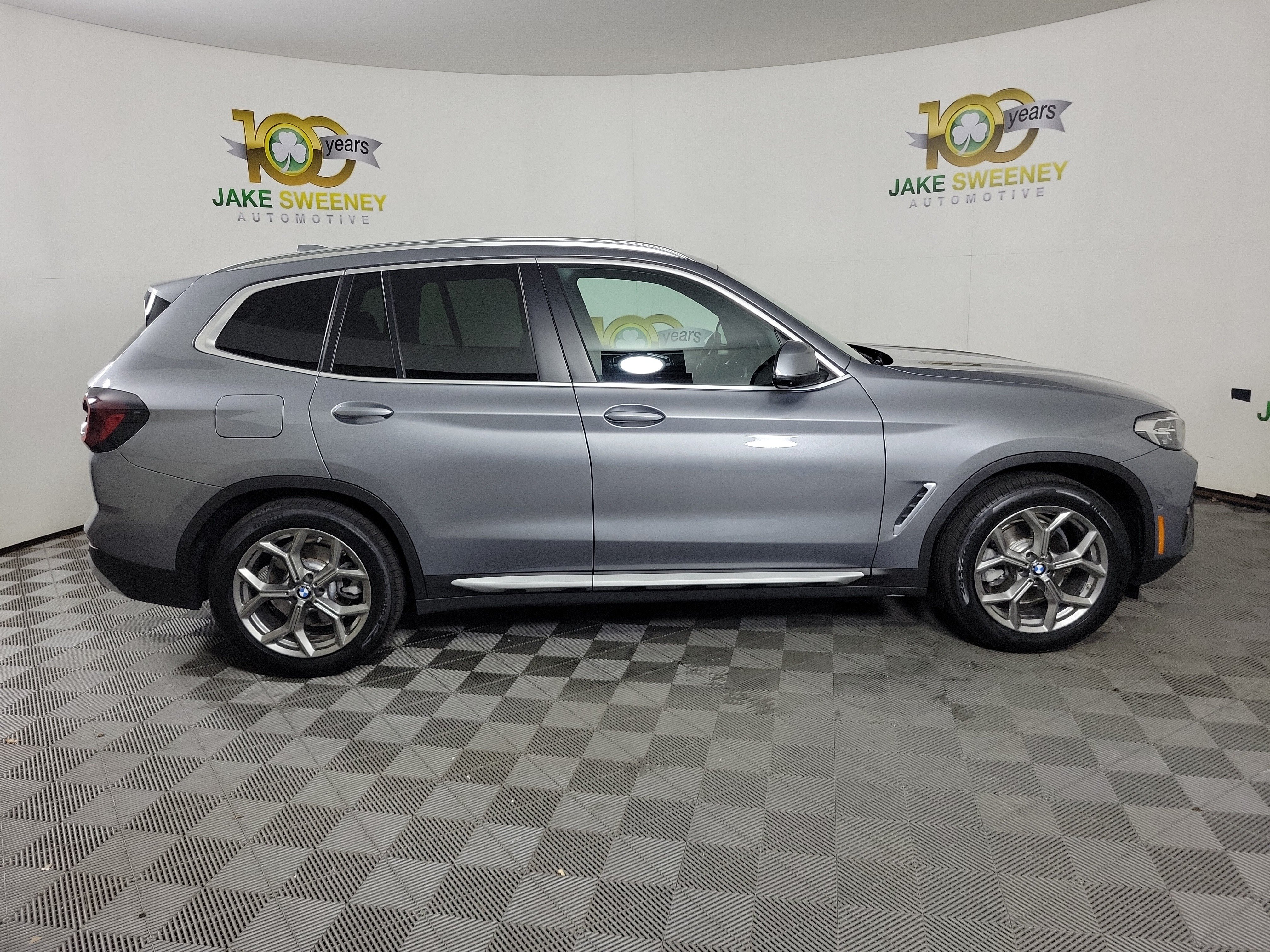 Certified 2024 BMW X3 xDrive30i w/ Premium Package AWD/4WD image 8