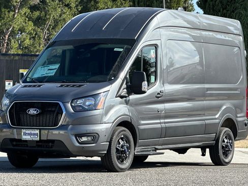 New 2026 Ford Transit 350 148 High Roof AWD image 8
