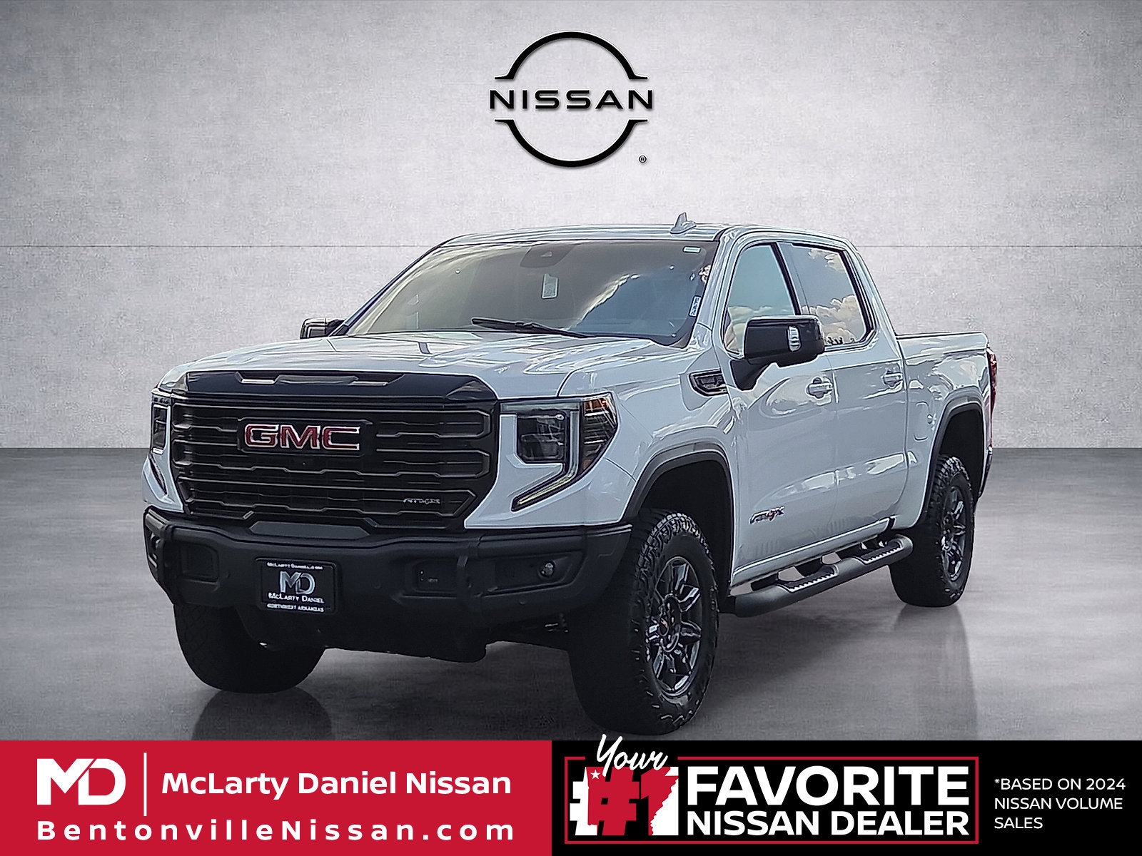 Used 2024 GMC Sierra 1500 AT4X AWD/4WD image 2