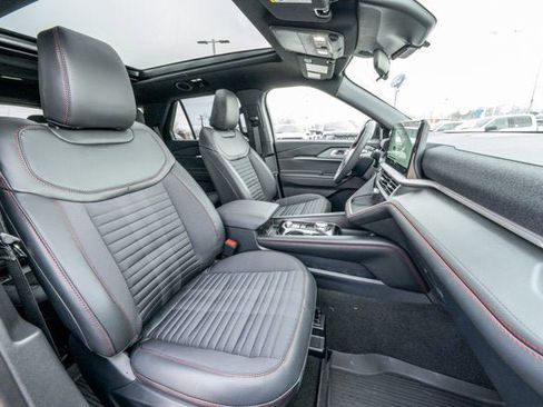 New 2026 Ford Explorer ST-Line image 27