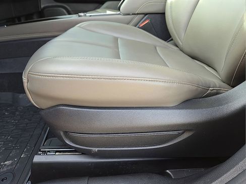 Used 2023 Lincoln Corsair AWD image 23