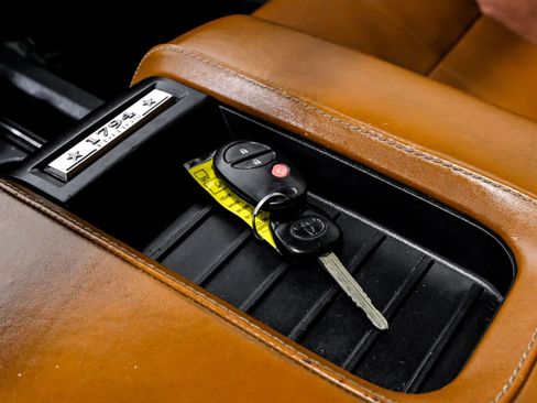 Used 2017 Toyota Tundra 1794 Edition image 67