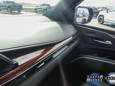 Certified 2021 Cadillac Escalade ESV Premium Luxury w/ Driver Assist Tech Package image 1