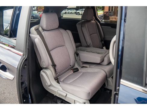 Used 2021 Honda Odyssey EX image 17
