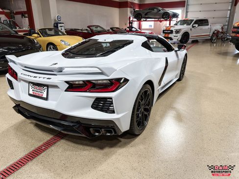 Used 2024 Chevrolet Corvette Stingray Coupe w/ Z51 Performance Package image 51