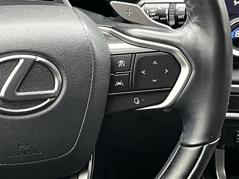 Used 2024 Lexus RX 450h AWD w/ Luxury Package image 14