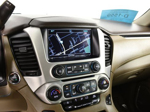 Used 2019 GMC Yukon SLT w/ Open Road Package AWD/4WD image 26
