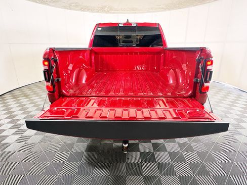 Used 2022 RAM 1500 Big Horn w/ Built-to-serve Edition AWD/4WD image 31